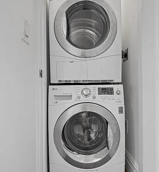 152 Thompson St #3C — Photo 5