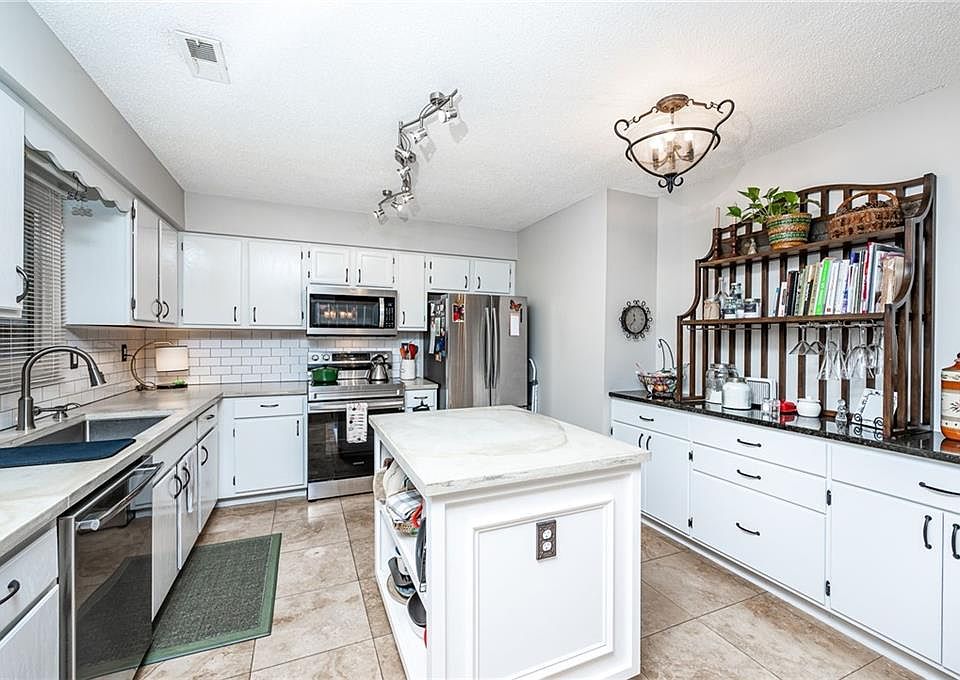 Huge Kitchen