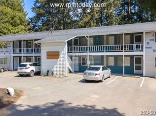 3621 Colonial Ln SE #10, Pt Orchard, WA 98366