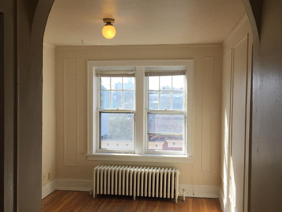 2nd image of 71 Chestnut St APT 10
