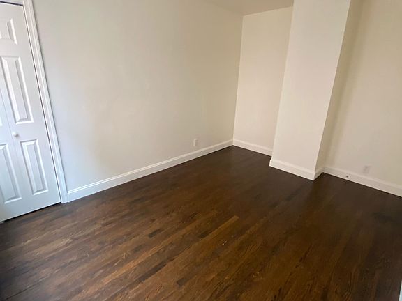 5th image of 384 Greenwich Ave #1