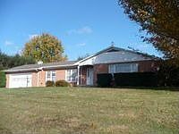 1st image of 120 Shady Oak Ln