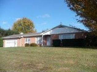 120 Shady Oak Ln, Lewisburg, WV 24901