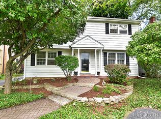 511 E Prairie Ave, Wheaton, IL 60187