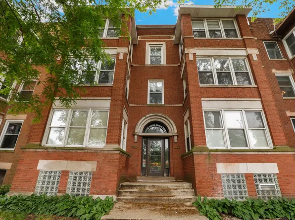 1219 E 53rd St APT 2E, Chicago, IL 60615