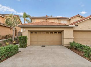425 Florencia Ln, Vista, CA 92083