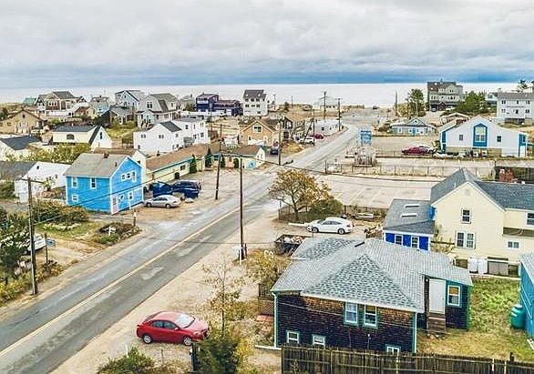 1st image of 18 Plum Island Blvd