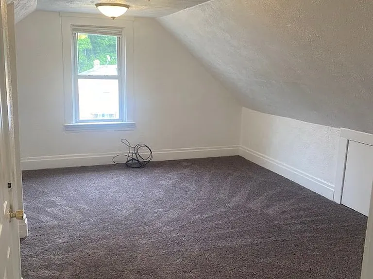 1514 Rutherford Ave — Photo 16
