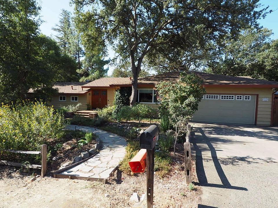 2nd image of 9050 La Serena Dr