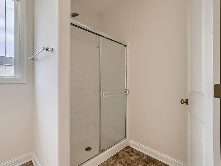 259 Linda Lee Ln — Photo 16