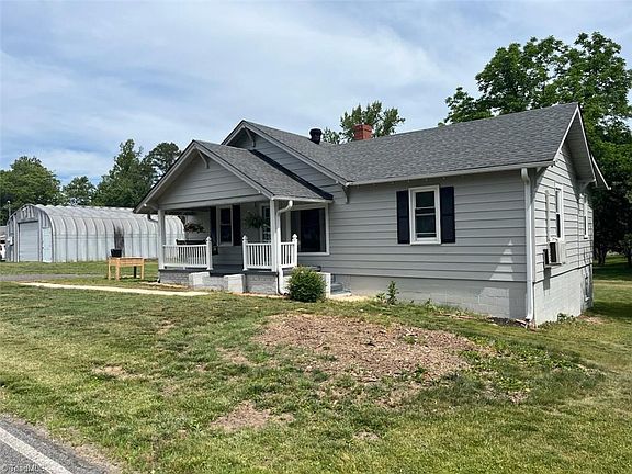 2nd image of 155 Hilda Dr