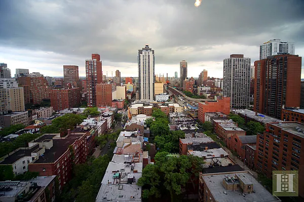 Rented by Halstead Real Estate | media 2