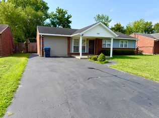 702 Drummond Way, Fairdale, KY 40118