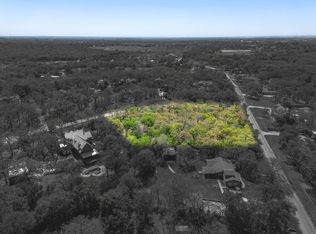 1000 Crazy Horse Trl, Burleson, TX 76028