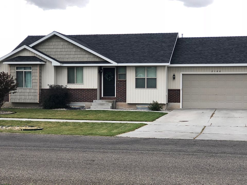 1st image of 2166 N Edmiston Dr