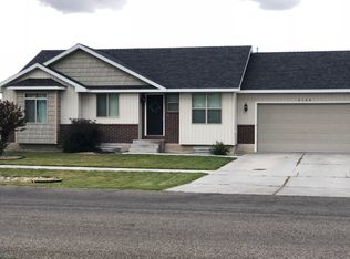 2166 N Edmiston Dr, Idaho Falls, ID 83401