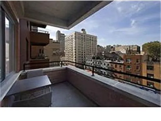 Rented by Douglas Elliman | media 26