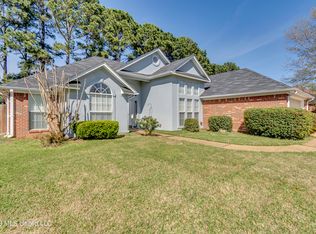 371 Avalon Way, Brandon, MS 39047