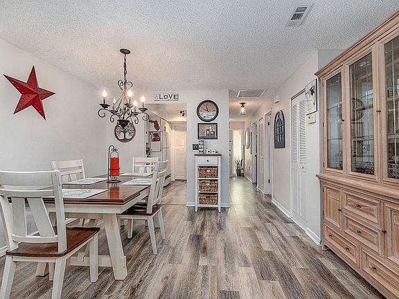 2nd image of 2880 Demaret Dr #713