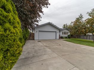 654 NW 21st Ct, Redmond, OR 97756