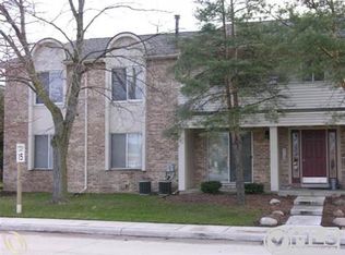 2029 E Franklin Dr, Canton, MI 48187