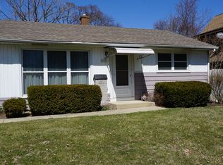 2300 George St, Rolling Meadows, IL 60008