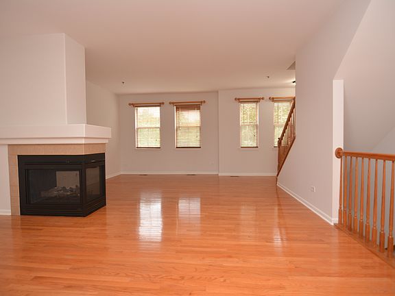 4th image of 4756 N Lamon Ave