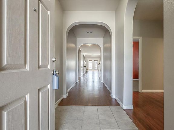 3rd image of 2672 Waterdance Dr