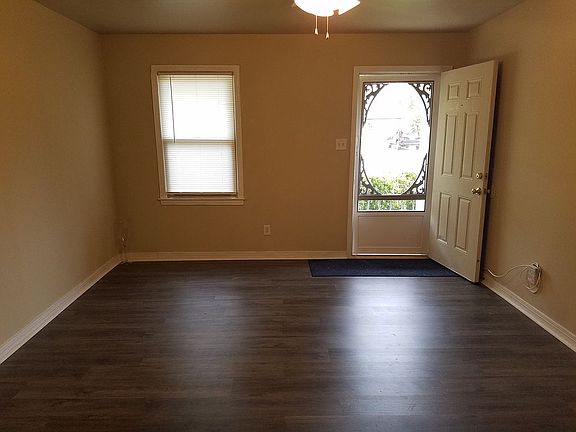 2nd image of 6411 Beauclair Dr