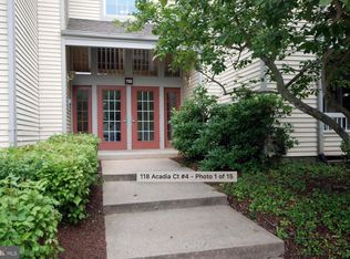 118 Acadia Ct APT 4, Princeton, NJ 08540