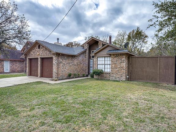 2nd image of 1379 Glencliff Dr