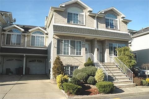 2nd image of 18 Latourette Ln