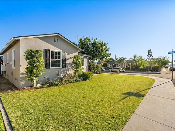 2nd image of 840 W Foothill Blvd