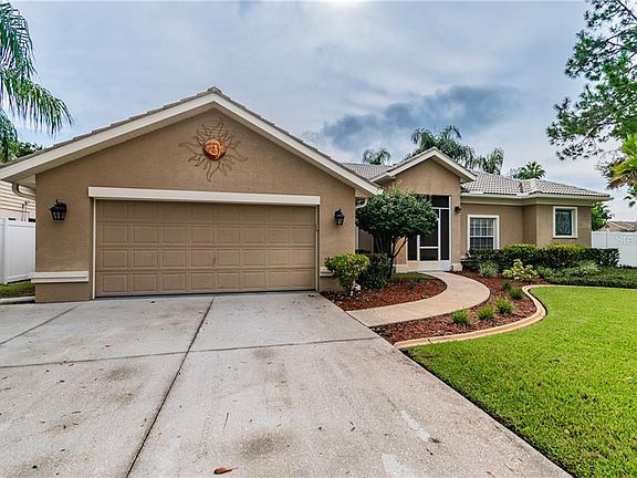 4th image of 471 Whispering Lakes Blvd