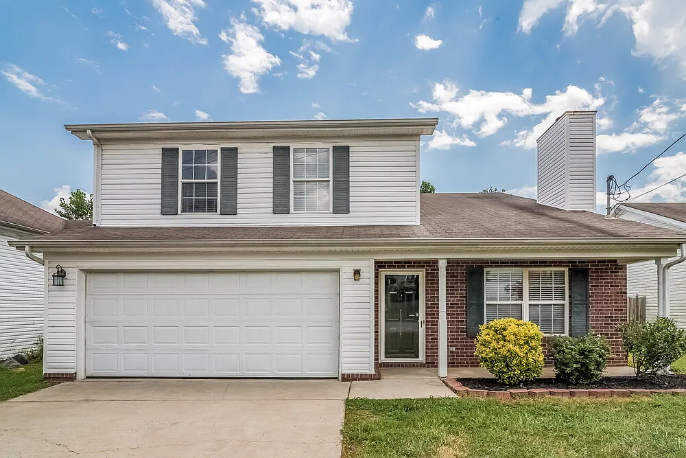 3 bed, 2.5 bath, 1870 sqft, $2,235 — Photo 1