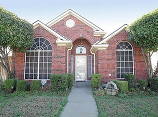 2404 Browning Dr, Mesquite, TX 75181