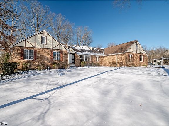 3rd image of 2998 Whispering Pines Dr