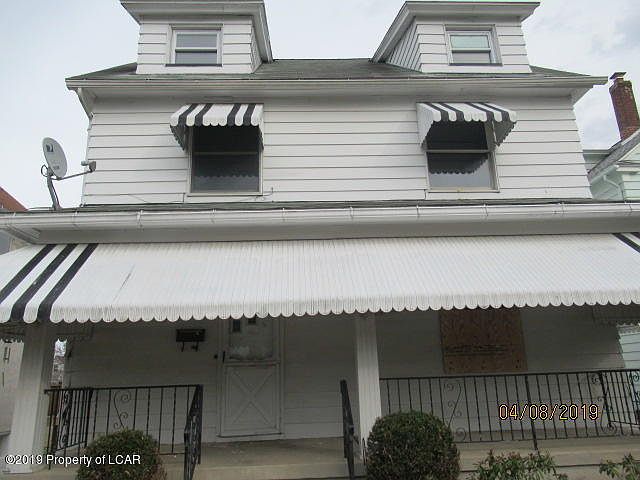 1st image of 812 N Lincoln Ave