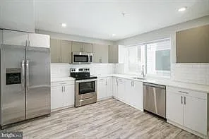 1443 N 8th St #5 — Photo 3