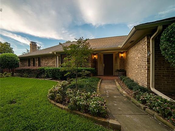 2nd image of 2426 Brookcrest Pl