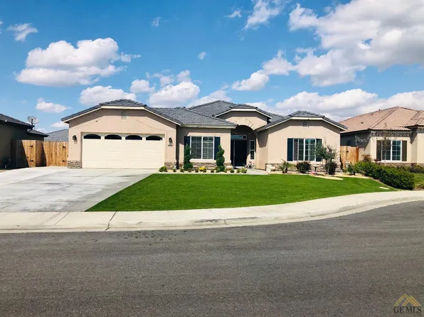 3404 Amur Ct, Bakersfield, CA 93313