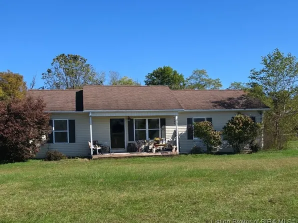 4400 S Eastern School Road, Pekin, IN 47165