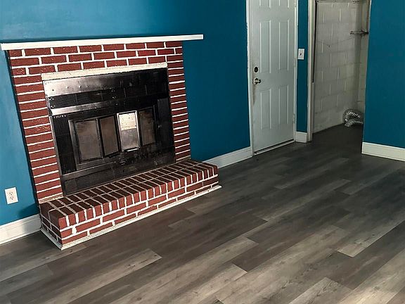 2nd image of 5 Haven Ct