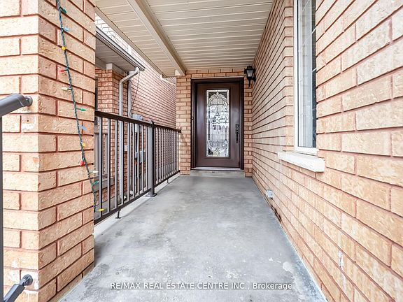 5th image of 55 Golden Eagle Rd
