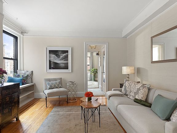 3rd image of 1415 Lexington Ave #10D