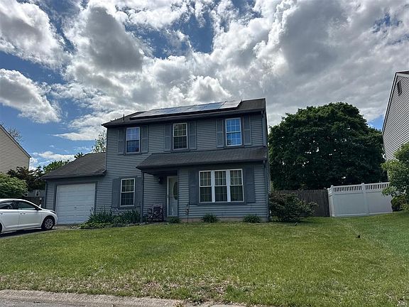 2nd image of 126 Heidi Ln