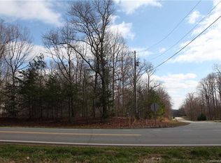 626 Tabor Rd, Olin, NC 28660