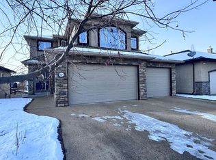 116 E Allwright Close, Red Deer, AB T4R3P2