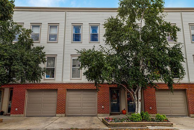 1st image of 1751 W Julian St #C
