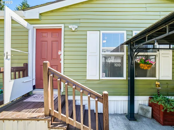 2300 NW Country Ln Unit 6, Gaston, OR 97119